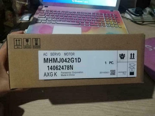 For Panasonic MHMJ042G1D  AC servo motor Free Shipping