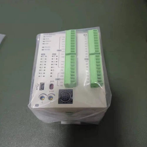 1PCS  Delta DVP20SX2 PLC AC Servo Motors Free delivery