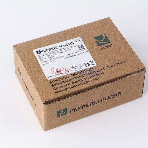 One Pepperl + Fuchs OBS4000-18GM60-E5-V1 Proximity Sensors
