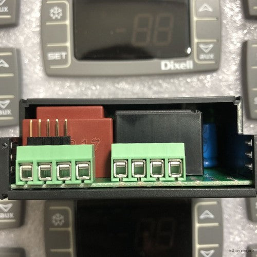 1pcs DIXELL thermostat XR02CX-5R0C1 0 ~ 60 C 20 ~ 85%