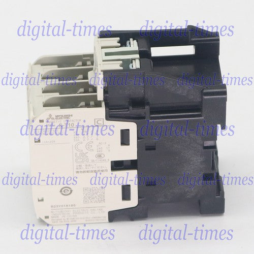 MITSUBISHI S-T10 220VAC Contactor Free shipping#LJ