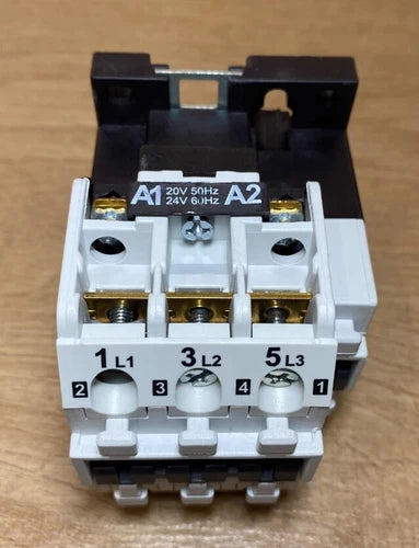1PCS FIT FOR 037H405114    CI25 24V Contactor