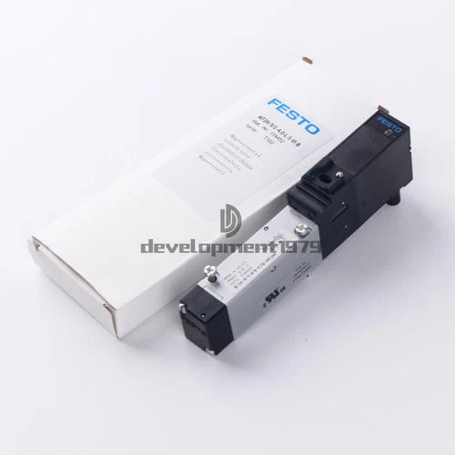 1PC   MT2H-5/2-4,0-L-S-VI-B 159452 solenoid valve