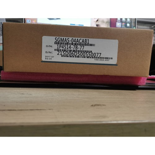 1ps  yaskawa Servo Motor SGMAS-04ACAB1 Fast Delivery
