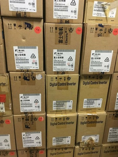 One  Inverter For FUJI FRN0059F2S-4C 30KW/59A 22KW/45A Free Shipping