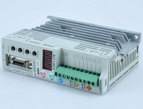 Mitsubishi ONE servo drive MR-C20A1-S14 In Good Condition
