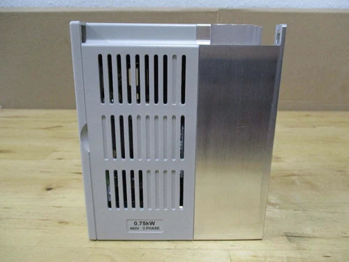 1pcs  VFD007S43A Delta inverter 380V 0.75KW Free delivery
