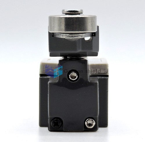 Omron D4V-8108SZ-N Limit Switch