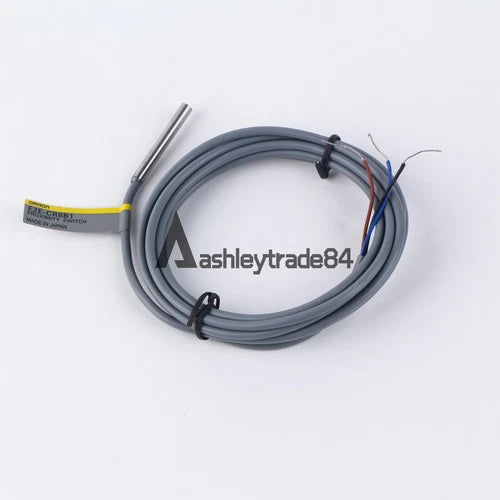 1PC   Inductive Proximity Switch Sensor E2E-CR8B1 E2ECR8B1