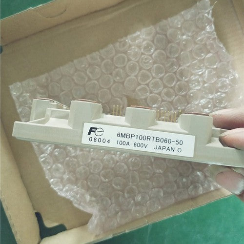 One  Module For FUJI 6MBP100RTB060-50 Free Shipping