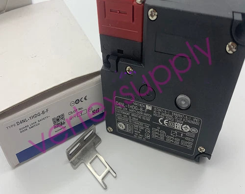 1PC  Electromagnetic Lock Safety Door Switch D4NL1HDGBF   D4NL-1HDG-B-F