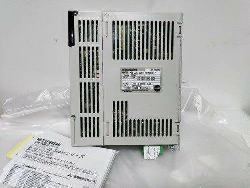 Mitsubishi AC SERVO DRIVER MR-J2S-20B1-PF090T017 IN BOX 1 year warranty