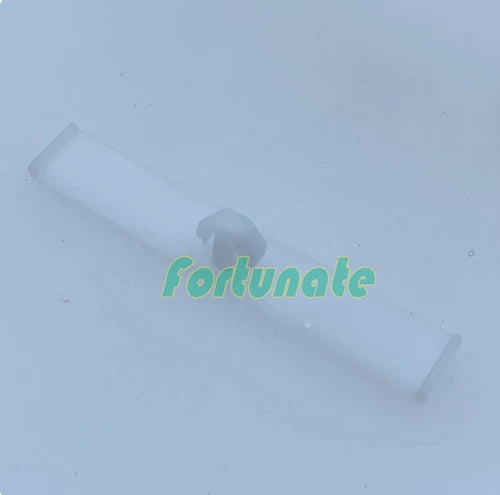 100PCS  Securing snap wire harness clip 7047-1590