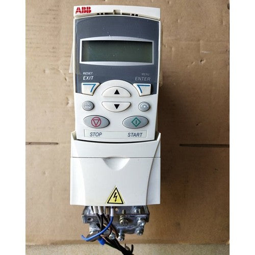 1pc  Abb Inverter ACS310-03E-04A5-4 3P AC380V~480V 1.5KW Free shipping