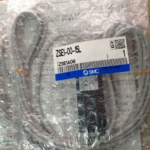 ONE  SMC ZSE1-00-15L Pressure Sensor ZSE1-00-15L Free shipping