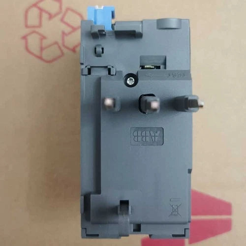 1PC    Thermal Overload Relay TA25DU-4.0M