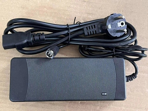 For power supply 4-pin plug adapter  GE LOGIQ e, LOGIQ i, LOGIQ Book GX, Vivid e