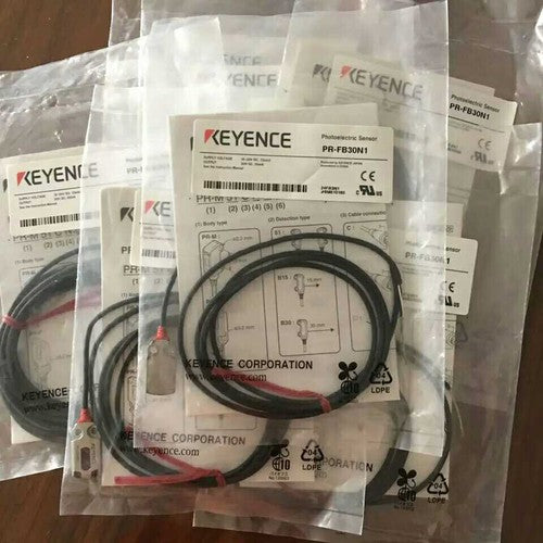 1pcs  keyence PR-FB30N1 Photoelectric switch sensor Free shipping