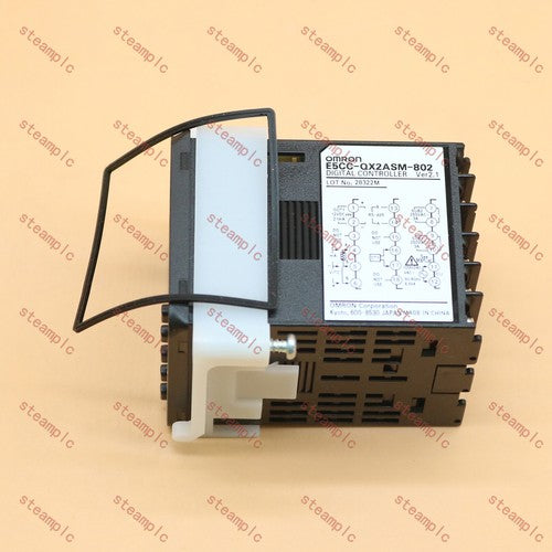 OMRON  E5CC-QX2ASM-802 Temperature Controller 100-240VAC Ship