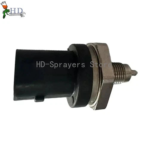 1PCS For Range Rover Evoquew   XF 0261545063 C2Z21970  Fuel Pressure Sensor