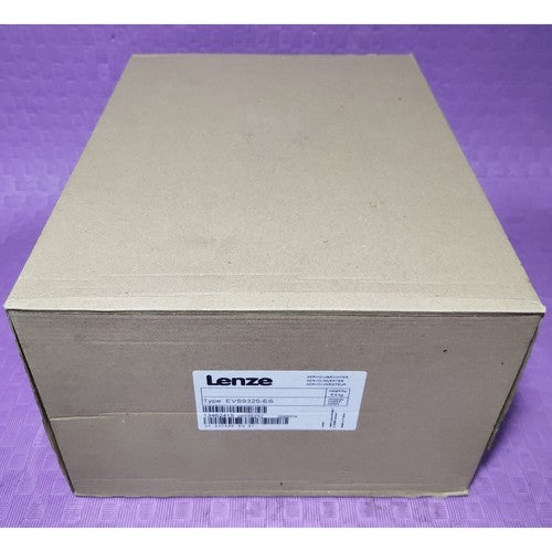 one   Lenze EVS9325-ES servo controller Fast Delivery