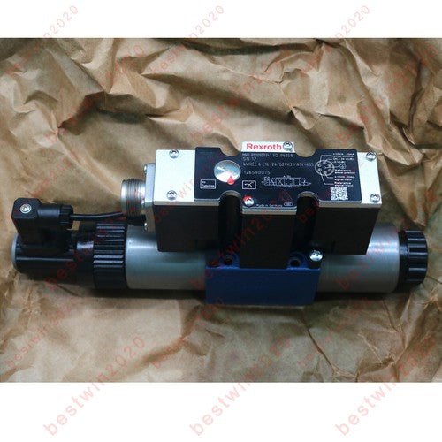 1PC  REXROTH R900950342 4WREE6E16-24/G24K31/A1V-655 Valve Fast Delivery