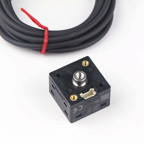 One Panasonic pressure switch DP-001
