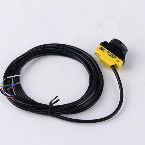 1PC  Photoelectric Sensor  QS18EN6D