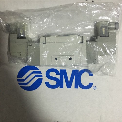 1 pcs SMC SY9220-5DZD-03 solenoid valve