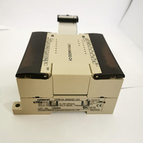 OMRON  CPM1A-MAD02-CH PLC programmable controller FAST SHIP