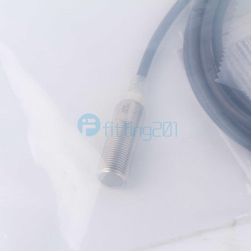 ONE Omron E2EM-X4X1 2M Proximity Switch Sensor E2EMX4X1