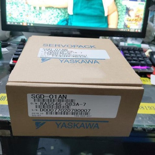 1ps  yaskawa for SGD-01AN Servo Driver in box Fast Delivery