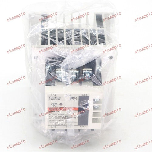 One  solid state relay For FUJI SS502E-3Z-D3 FREE SHIPPING