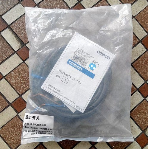 OMRON  Proximity Switch E2E-X10D1-N-Z 12-24VDC Free shipping