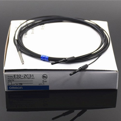 1PCS OMRON  E32-ZC31 E32ZC31 2M Fibre Optical Sensors Free Ship