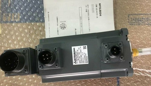 ONE  Mitsubishi SERVO MOTOR HA-FF33CB-UE 1 year warranty