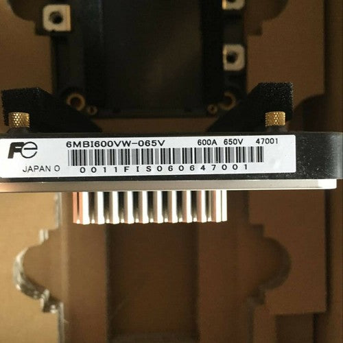 One  IGBT MODULE For FUJI 6MBI600VW-065V Free Shipping