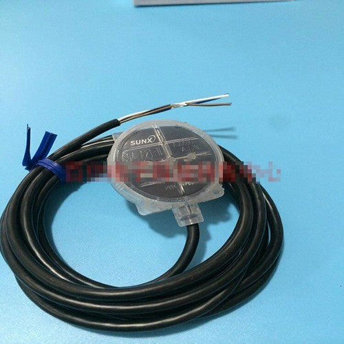 For Panasonic SUNX SQ4-A21-N  fiber liquid level sensor Free Shipping