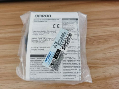 1PCS E3T-CT14 E3TCT14 Photoelectric Switch 2m -OMRON  FAST SHIP