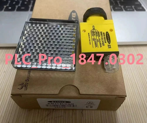 1PCS FOR  Mini-beam 10-30v-dc Photoelectric Sensor  SM312LVQD