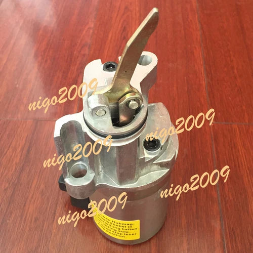 1PC  0420-6912 0420 6912 12V Fit for  Engines BFM1013 BFM1015 12V Solenoid Valve