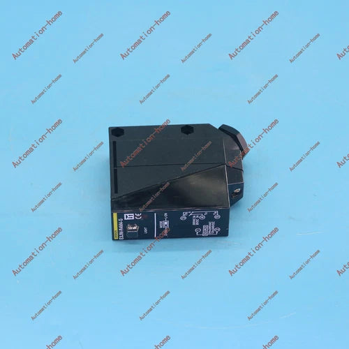 1PC    E3JM-R4M4-G E3JM-R4M4-G  Photoelectric Switch Sensor