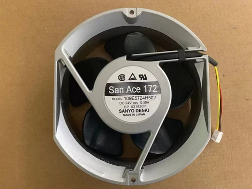 1PC  DC24V 0.58A 172*150*51MM 3pin 109E5724H502 fan