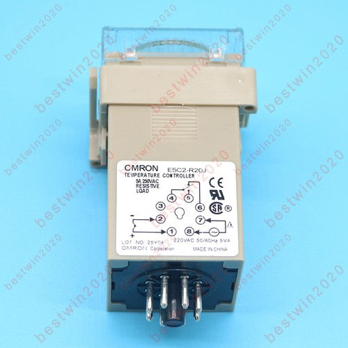 1PC  Omron E5C2-R20J E5C2R20J Temperature Controller  SHIP