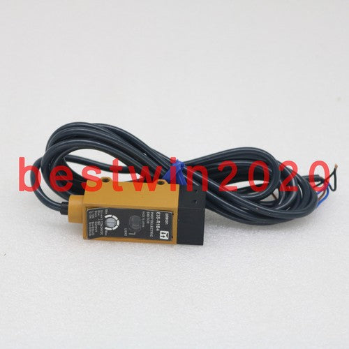 1PC  Omron Photoelectric Switch E3S-R1B4 12-24VDC FREE SHIPPING