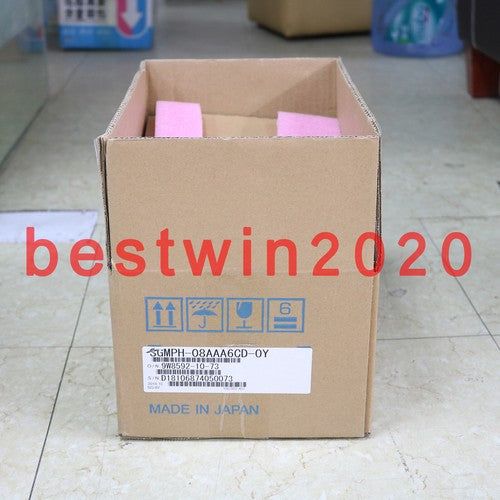 one  Yaskawa SGMPH-08AAA6CD-OY servo Motor in box Fast Delivery