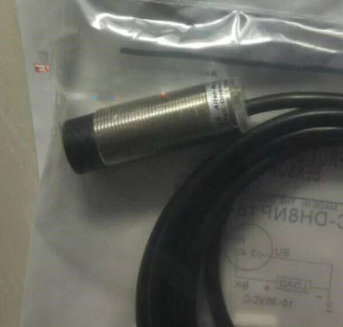 1PC  proximity switch  872C-D2CP8-E2