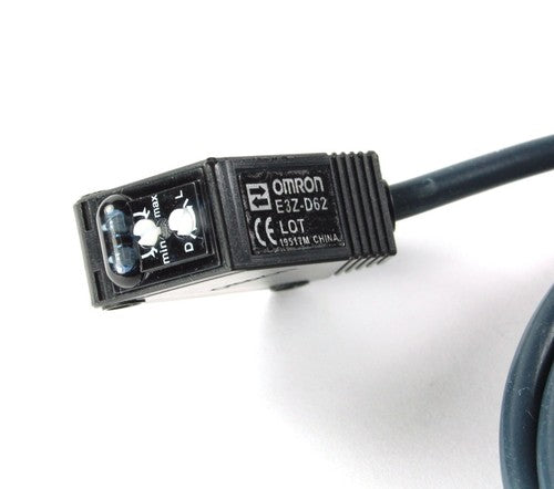 Omron Photoelectric Sensor Switch E3Z-D62 E3ZD62