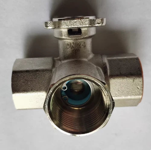 1pcs    three-way electric ball valve R3025-6P3-S2 DN25