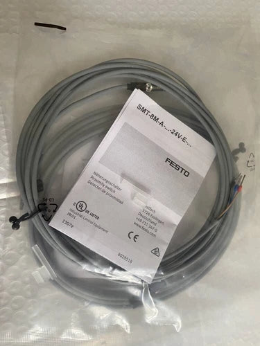 1PC  Magnetic Sensor  SMT-8M-A-PS-24V-E-2.5-OE 574335